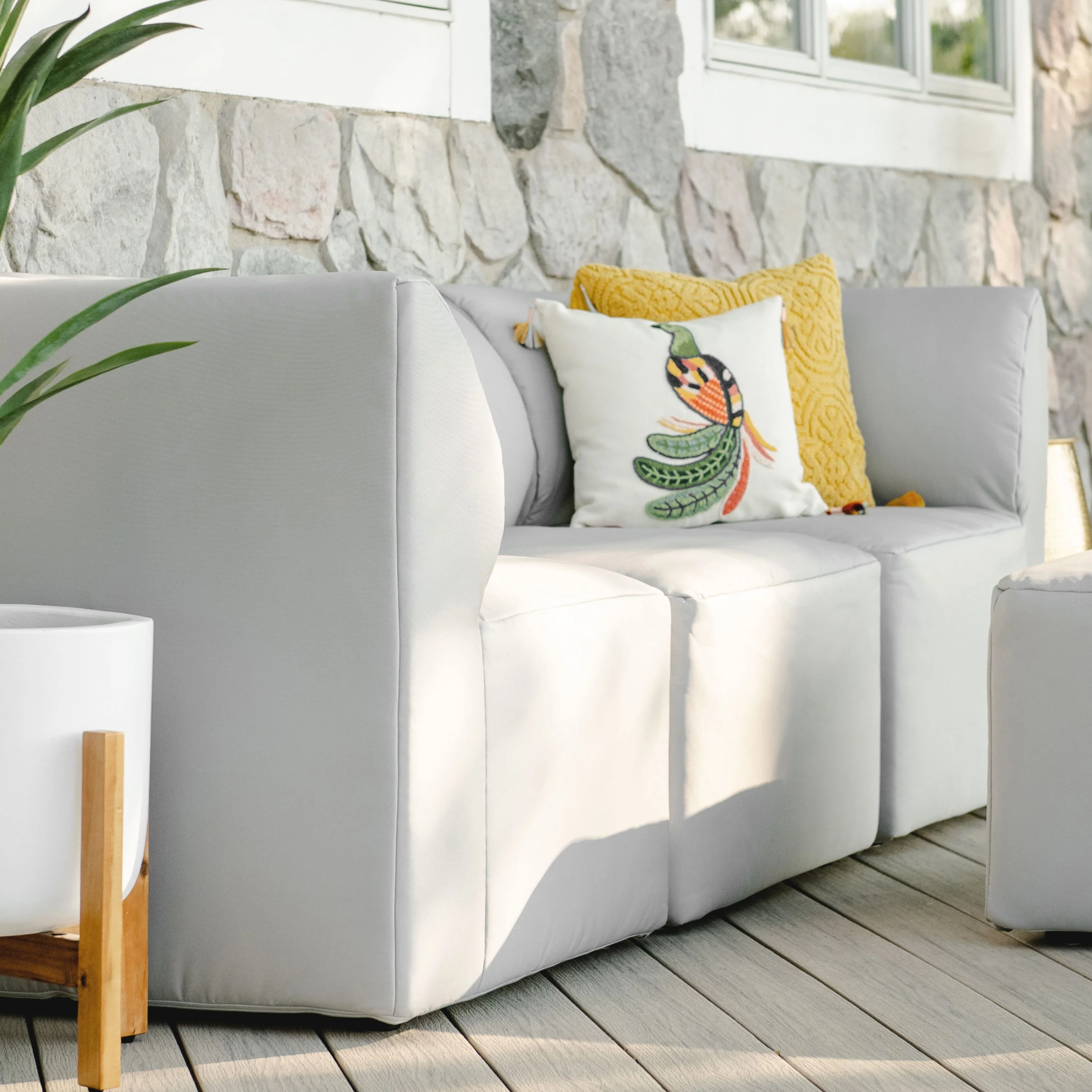 Patio 4pc Sectional - Image 18