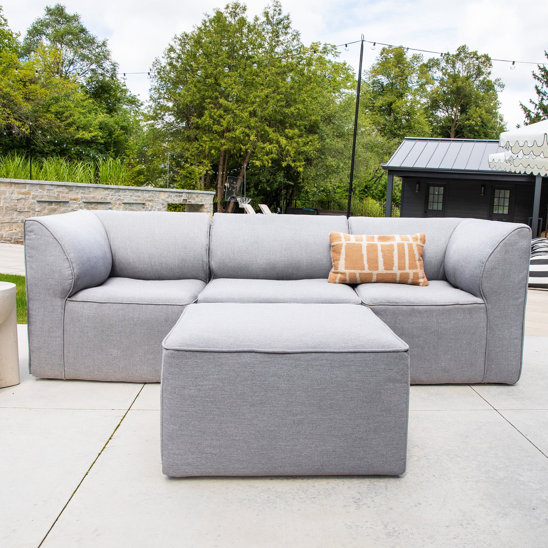 Patio 4pc Sectional - Image 4