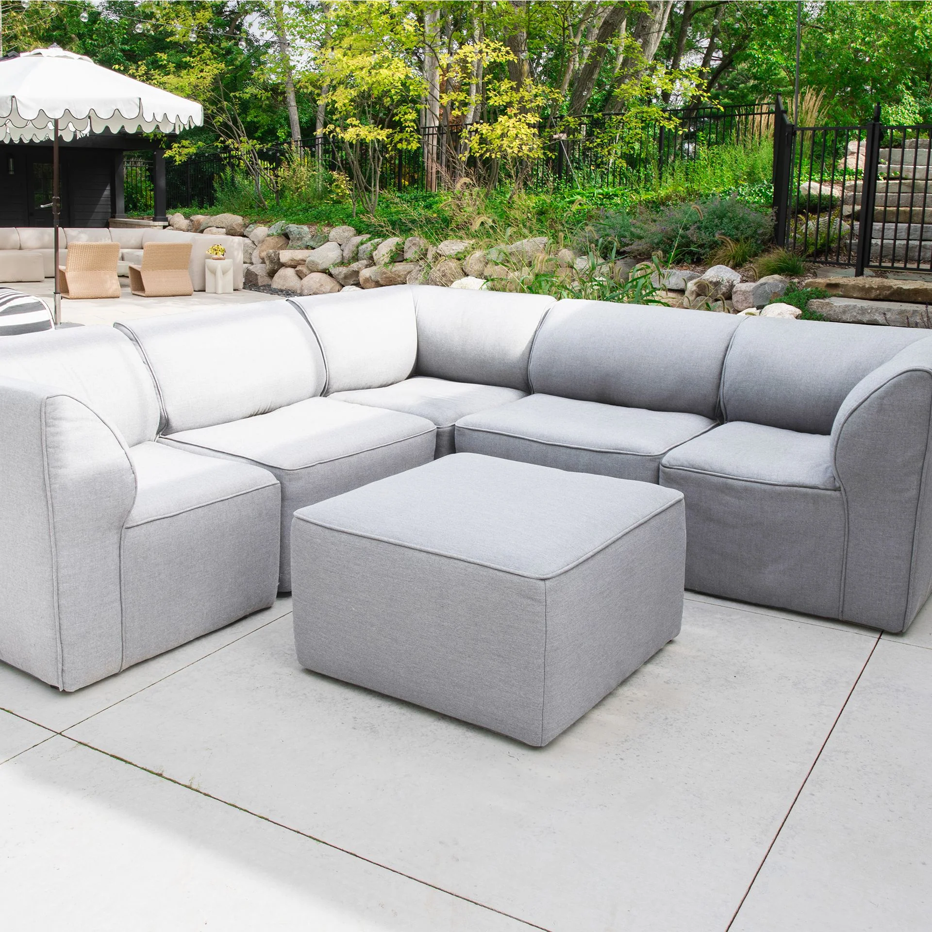 Patio 6pc Sectional - Image 11