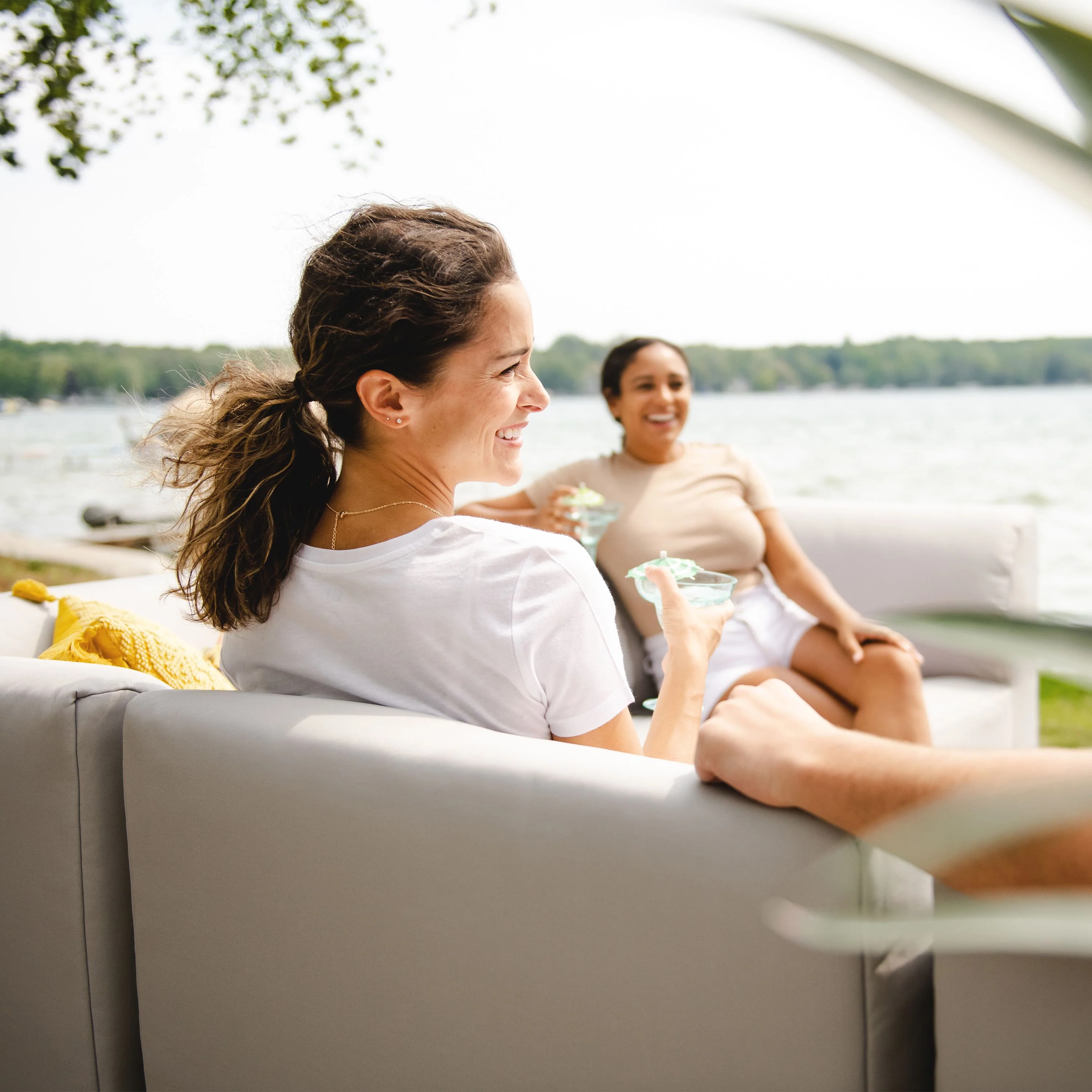 Patio 6pc Sectional - Image 26