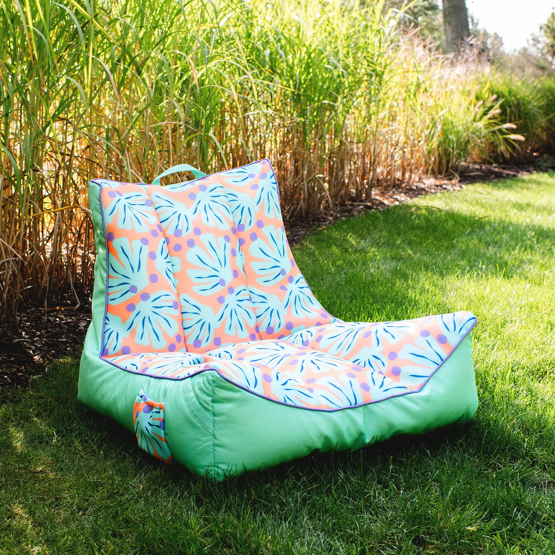 Captain's Pool Float - Image 117