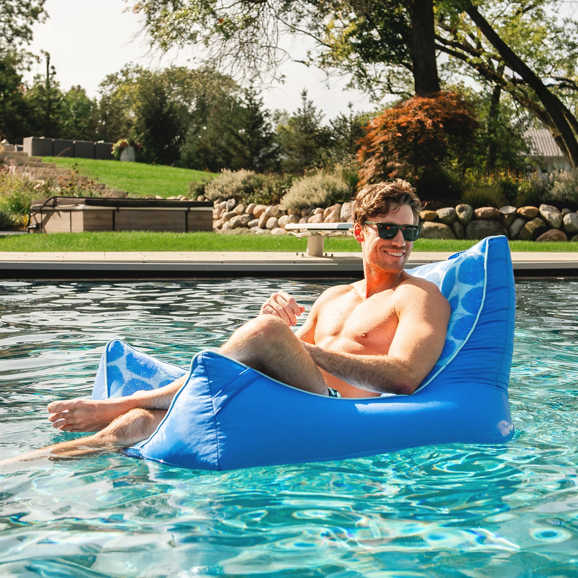 Captain's Pool Float - Image 143