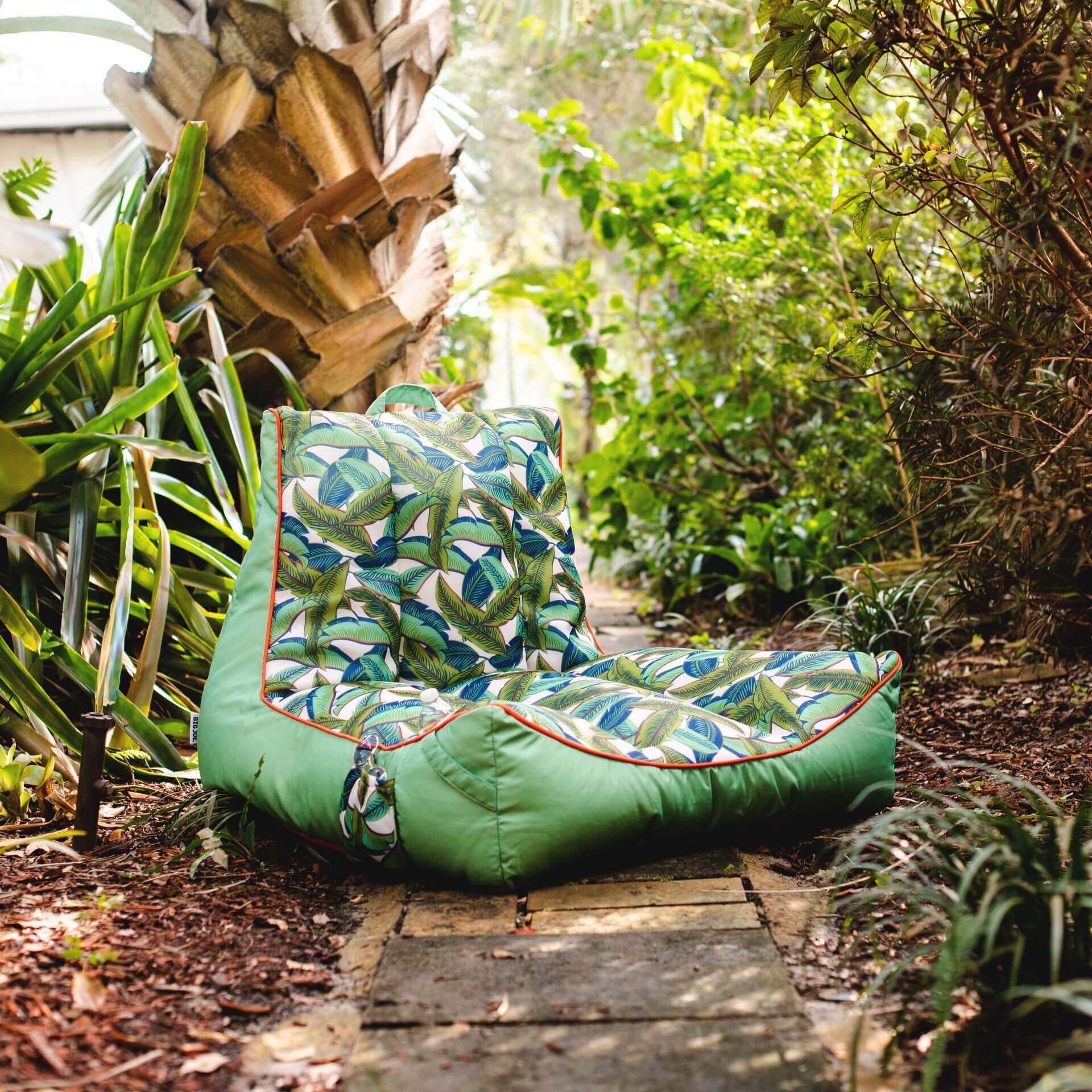 Captain's Pool Float - Image 40