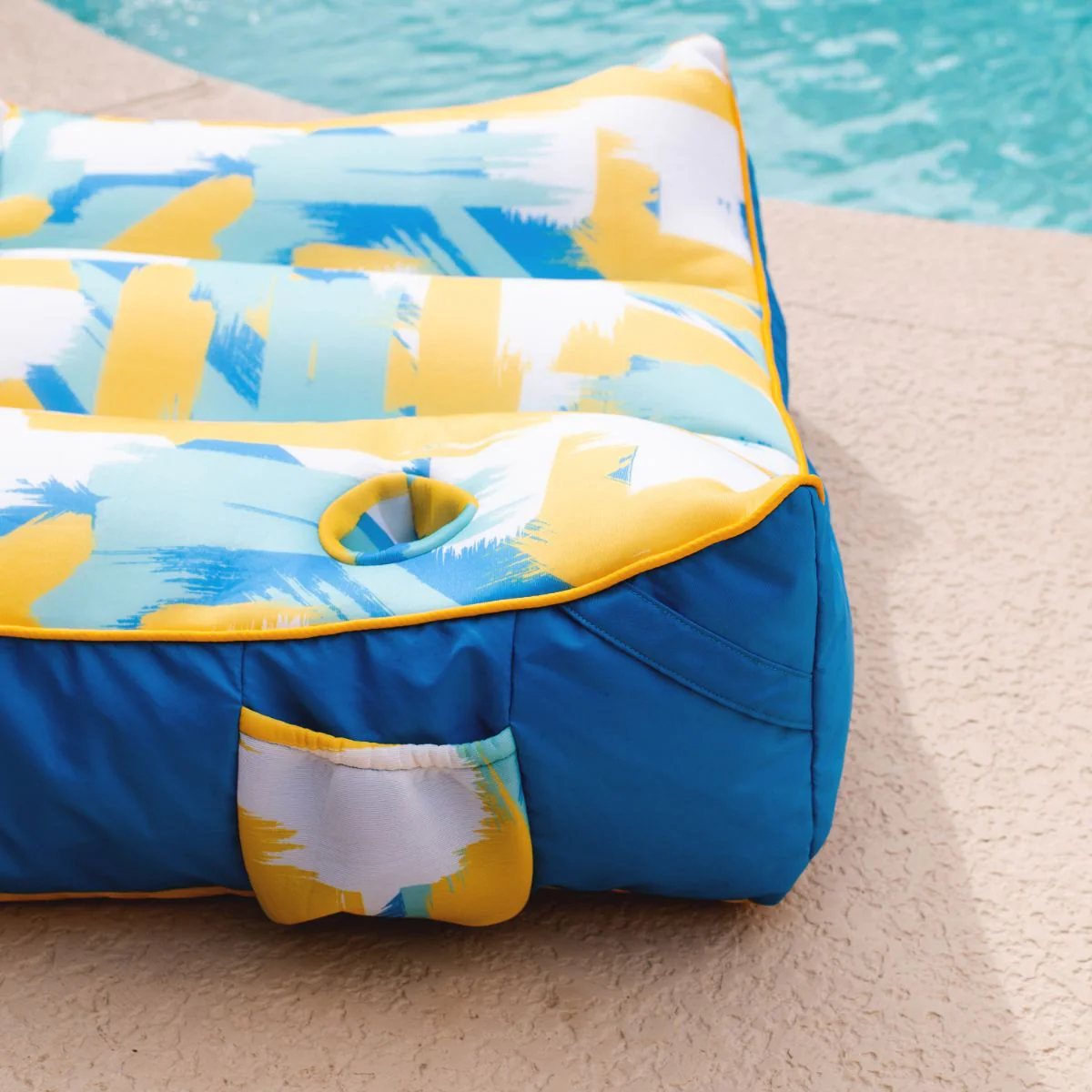 Captain's Pool Float - Image 53