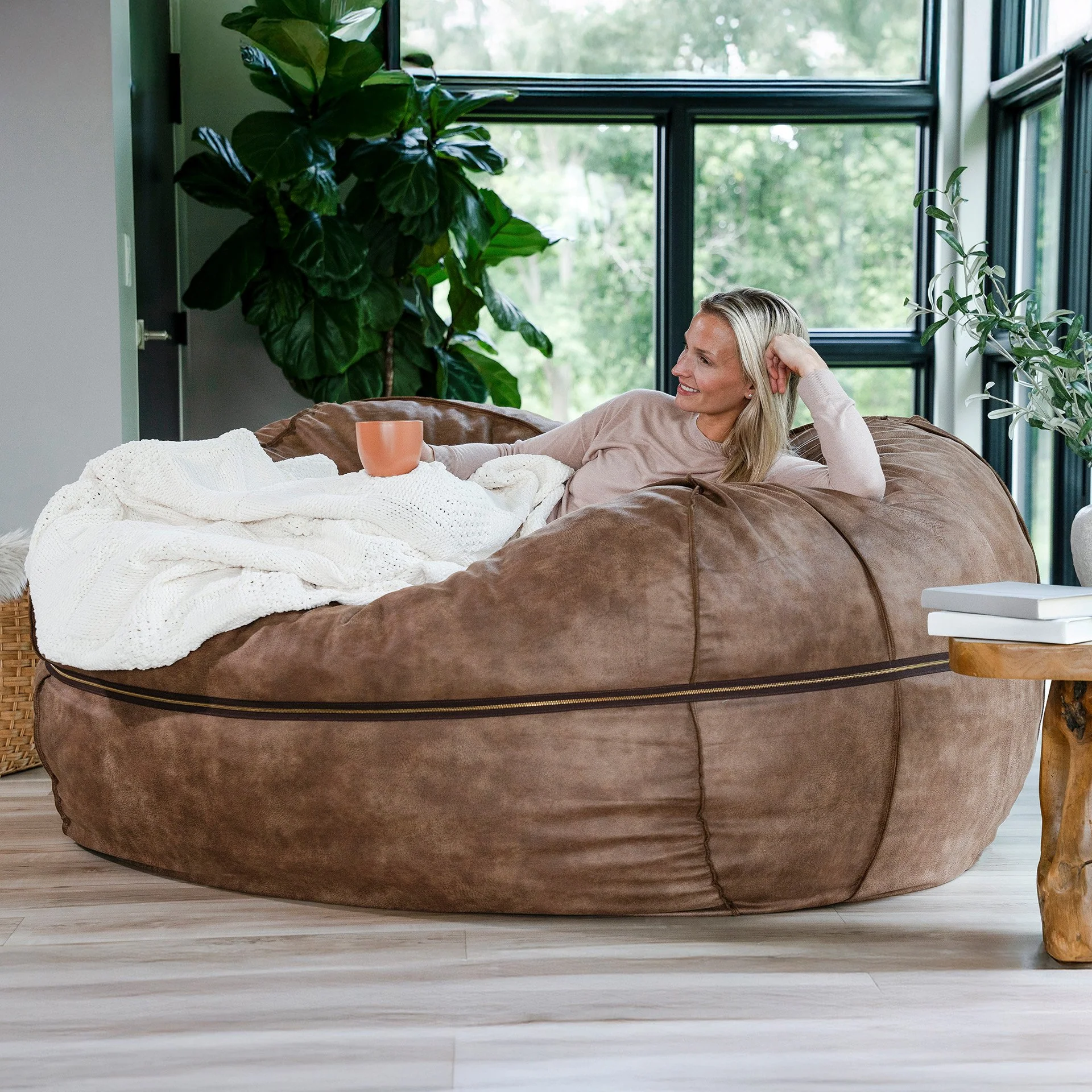 Fuf® 8Ft Giant Bean Bag - Image 5