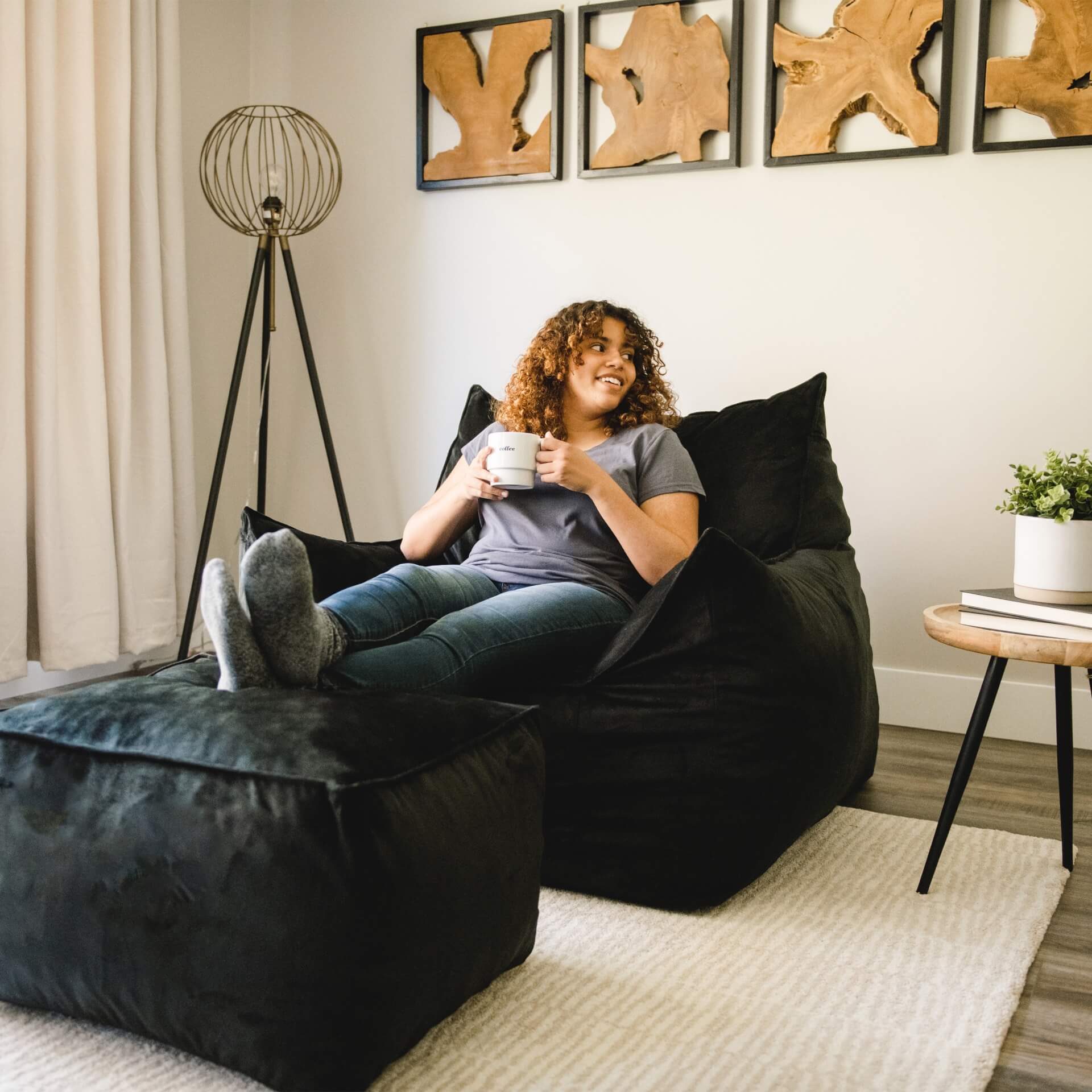 Imperial Lounger - Image 13