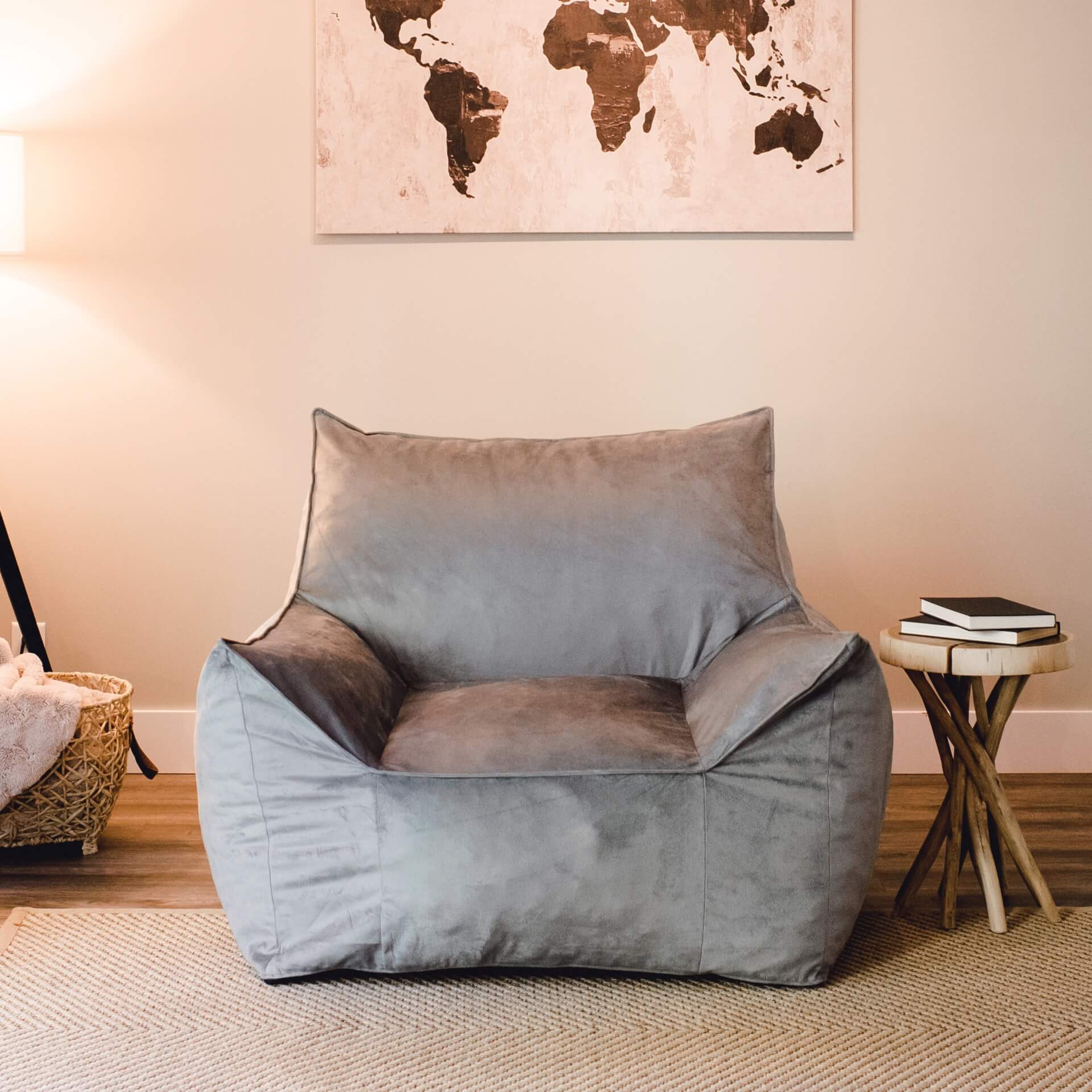 Imperial Lounger - Image 29