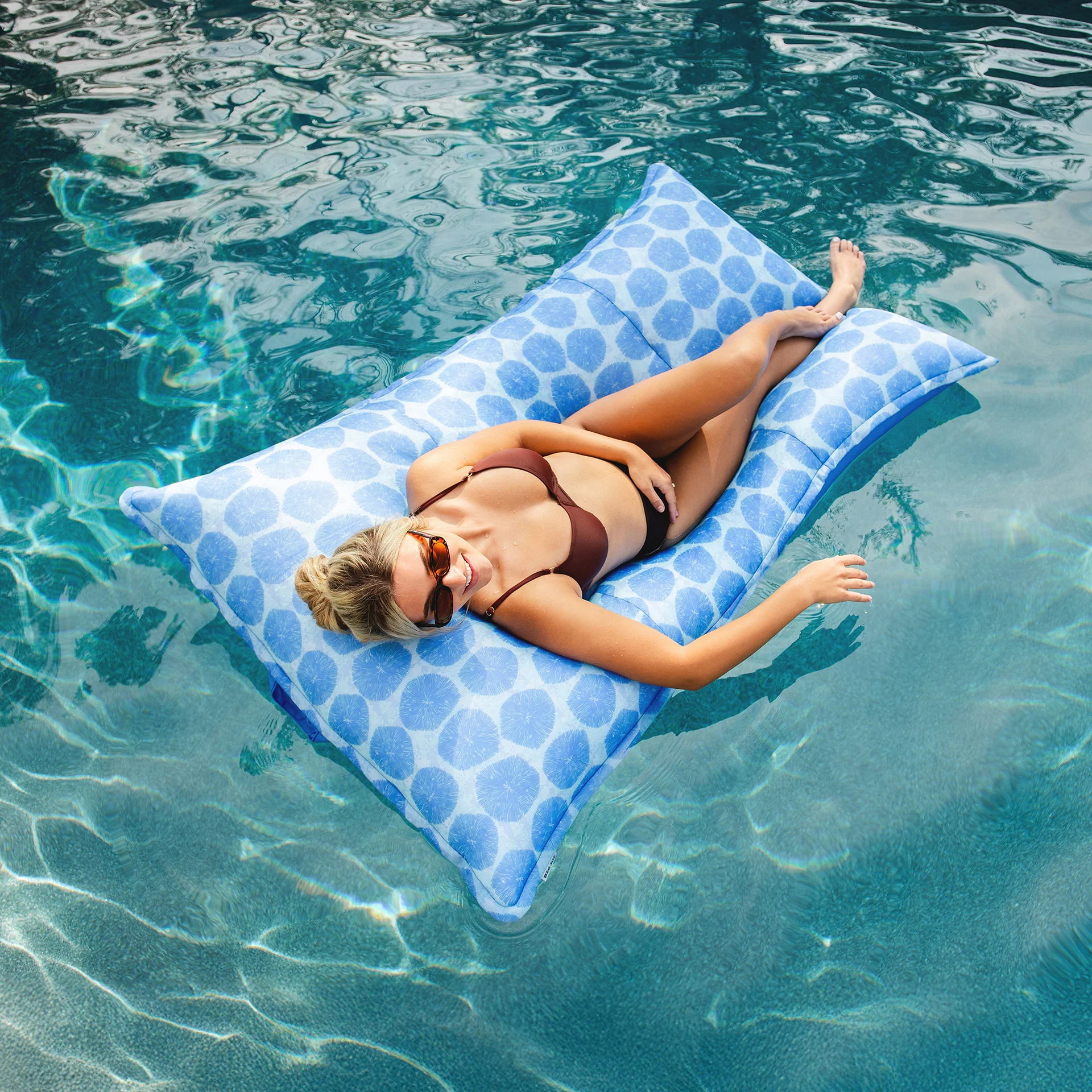 Lagoon Lounger - Image 129