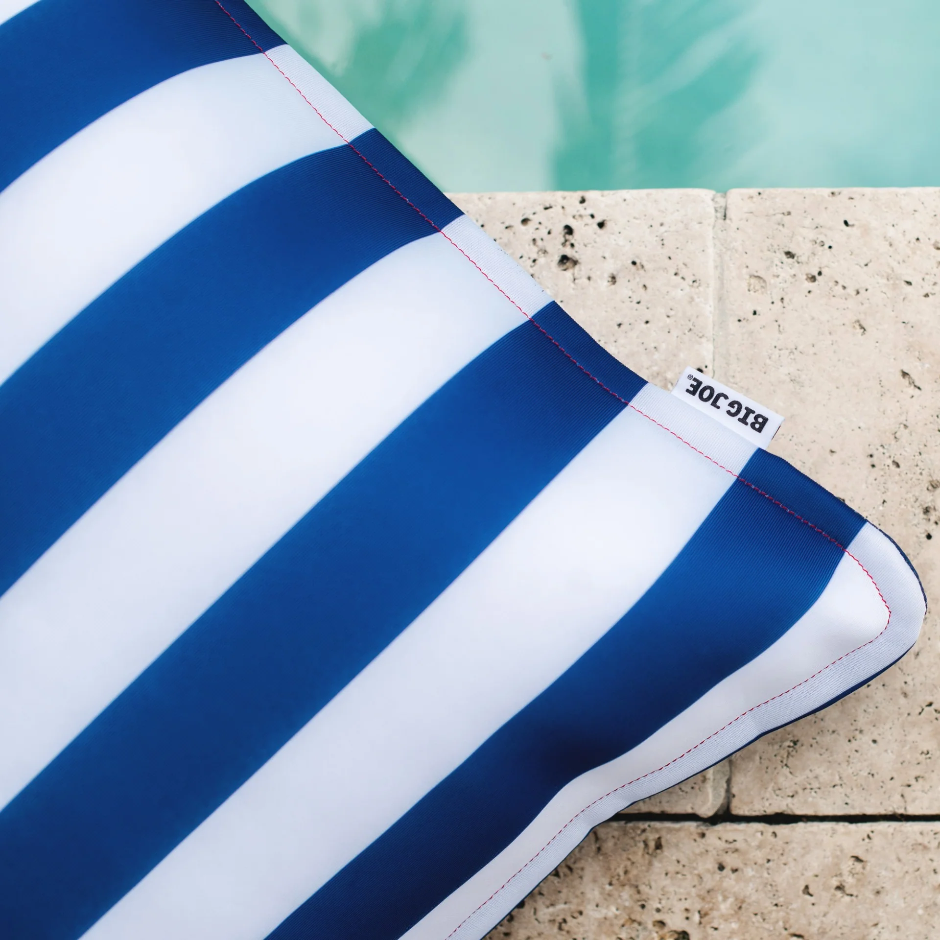 Lagoon Lounger - Image 9