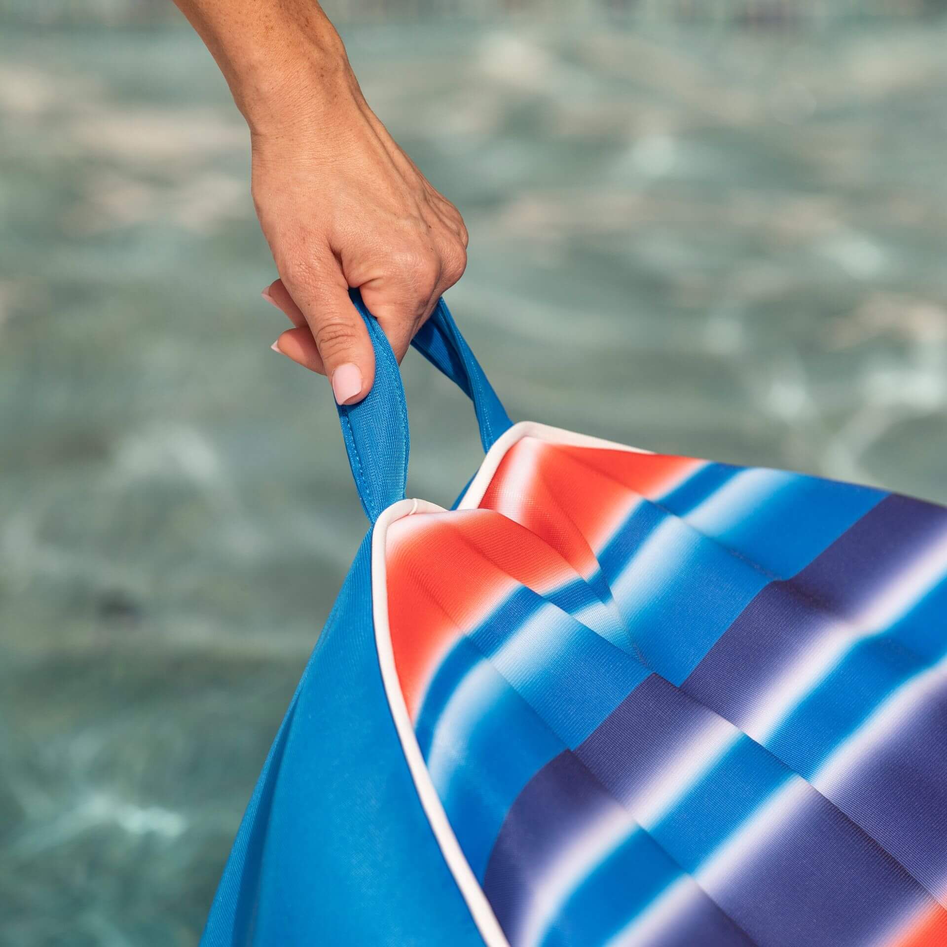 Lazy Lounger - Image 7