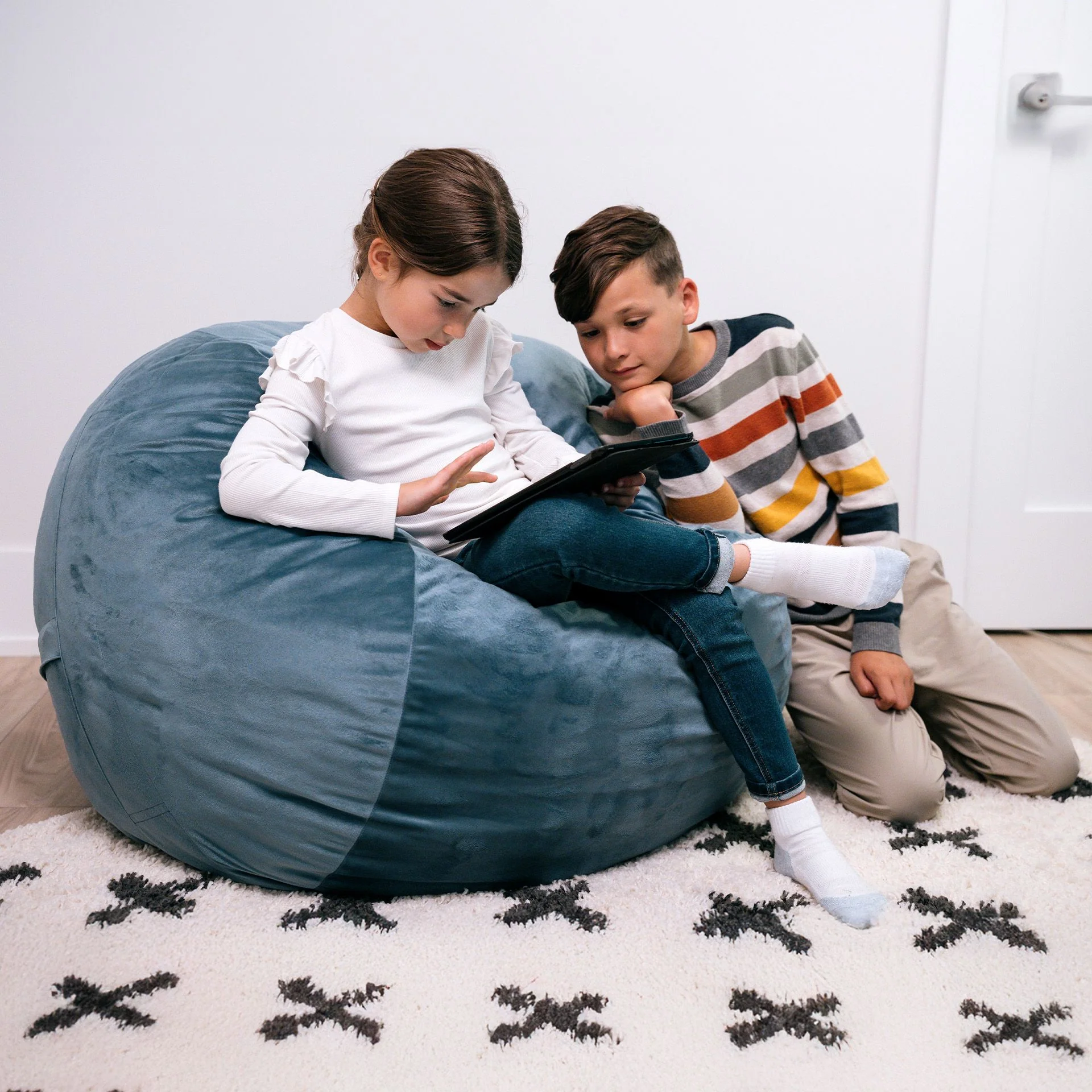 Fuf® 3.5Ft Foam Bean Bag - Image 3