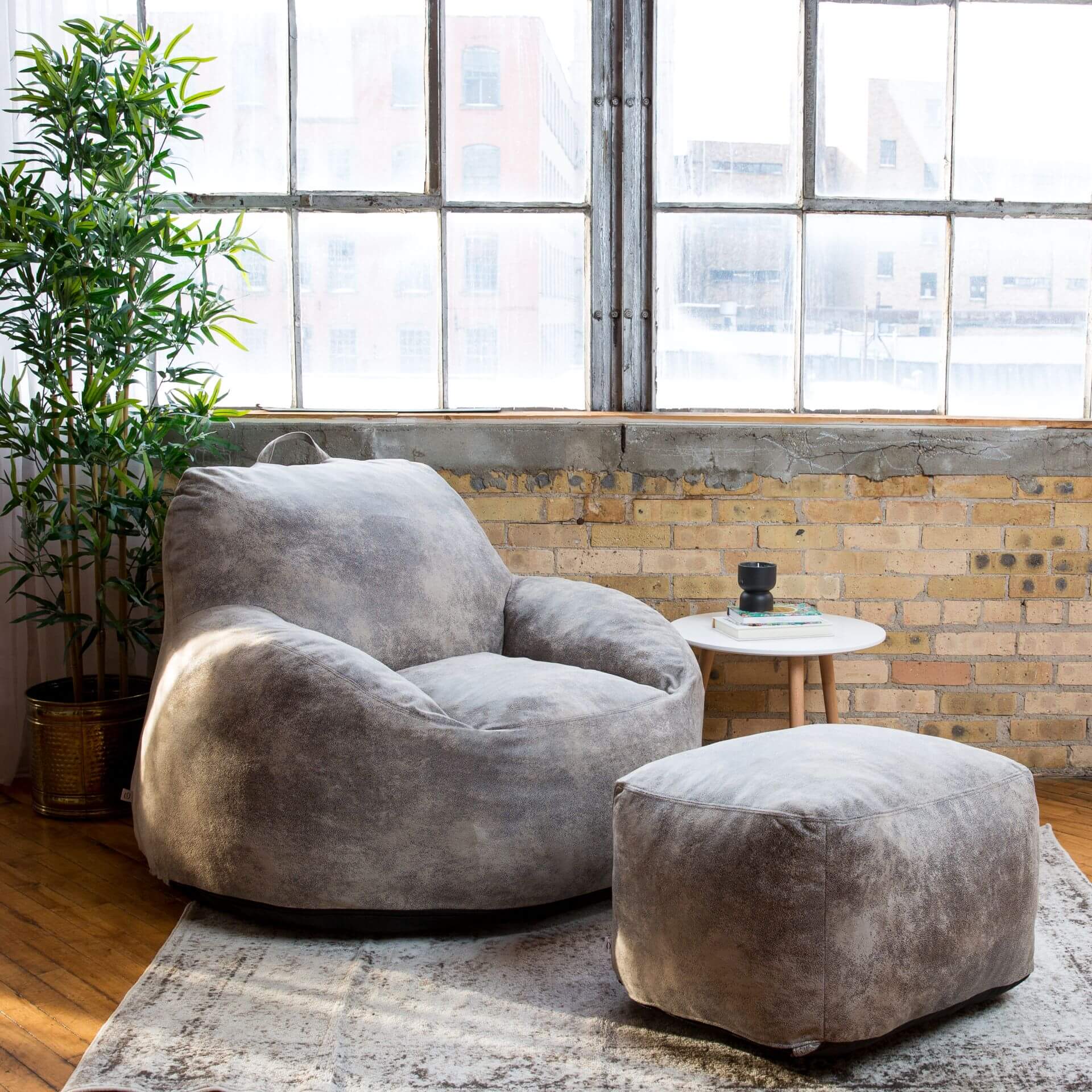 Nestle Chair - Image 18