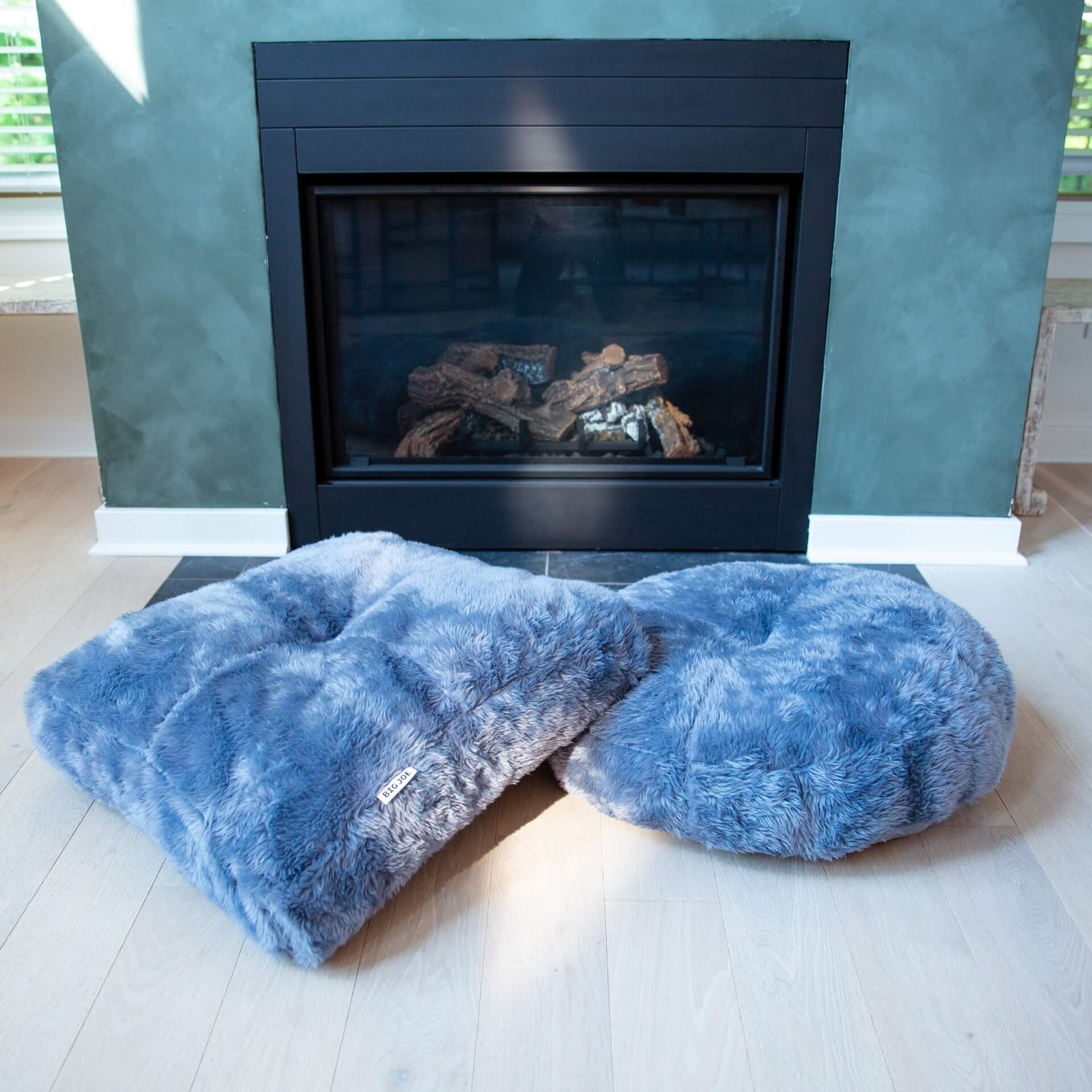 Small Floor Pillow Round - Image 12